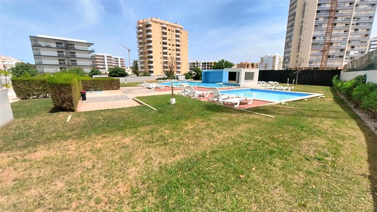 Apartamentos Turisticos Rocha Tower 15C Портиман Экстерьер фото